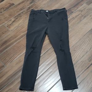 Black skinny jeans